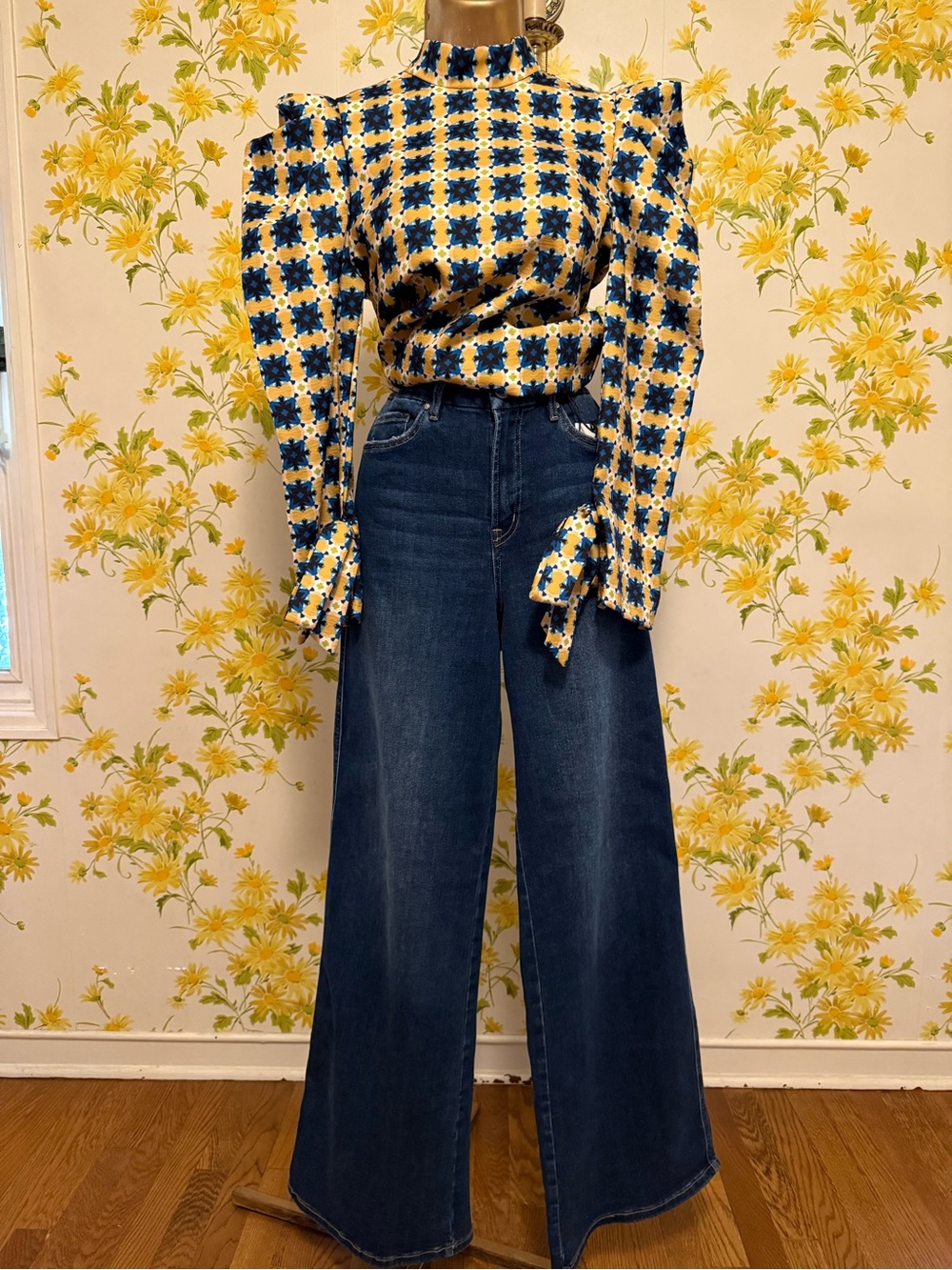 Ina Yellow and Blue High-Neck Puff Sleeve Blouse size M